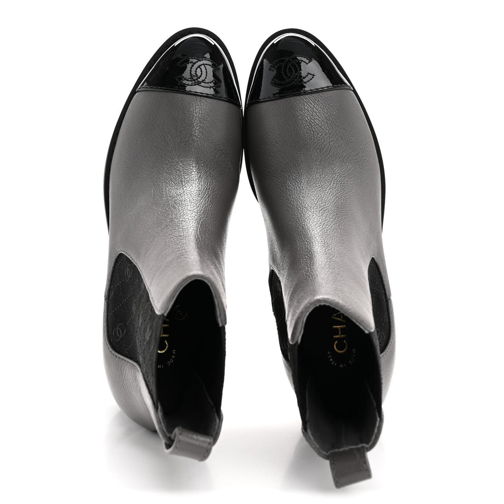 Chanel Calfskin Patent Cap Toe CC Short Boots 39 Grey Black