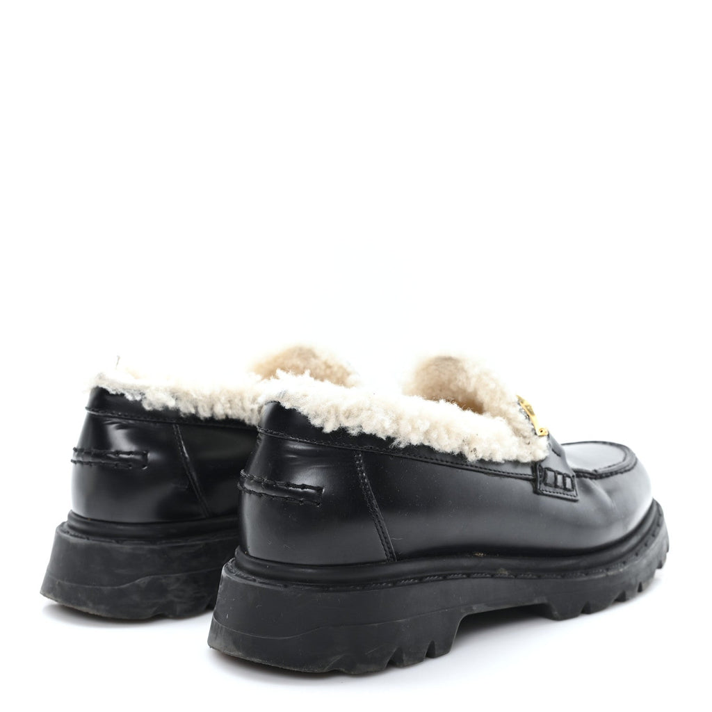 Christian Dior Brushed Calfskin Shearling Dior Code Lug Sole 15mm Loafers 35.5 Black Natural