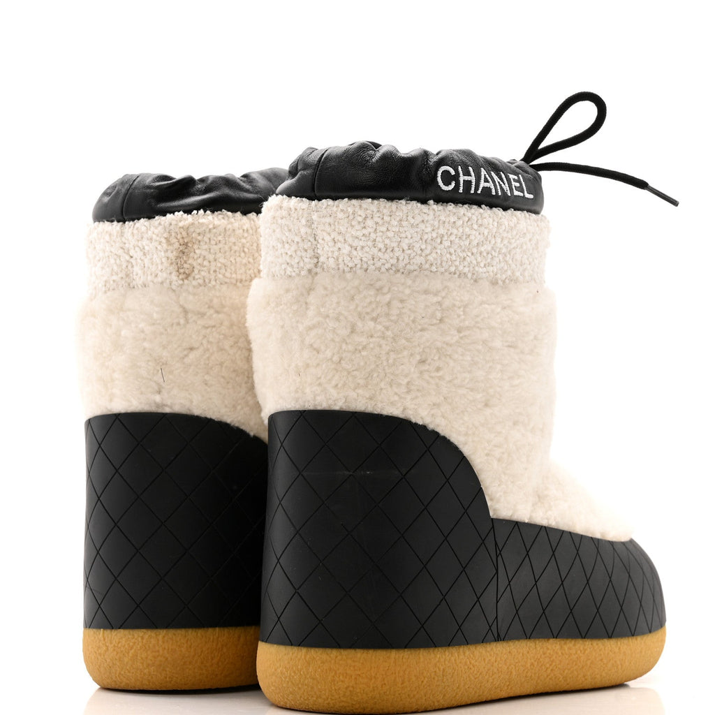 Chanel Tweed Shearling Sheepskin Drawstring Snow Ankle Boots 36 White