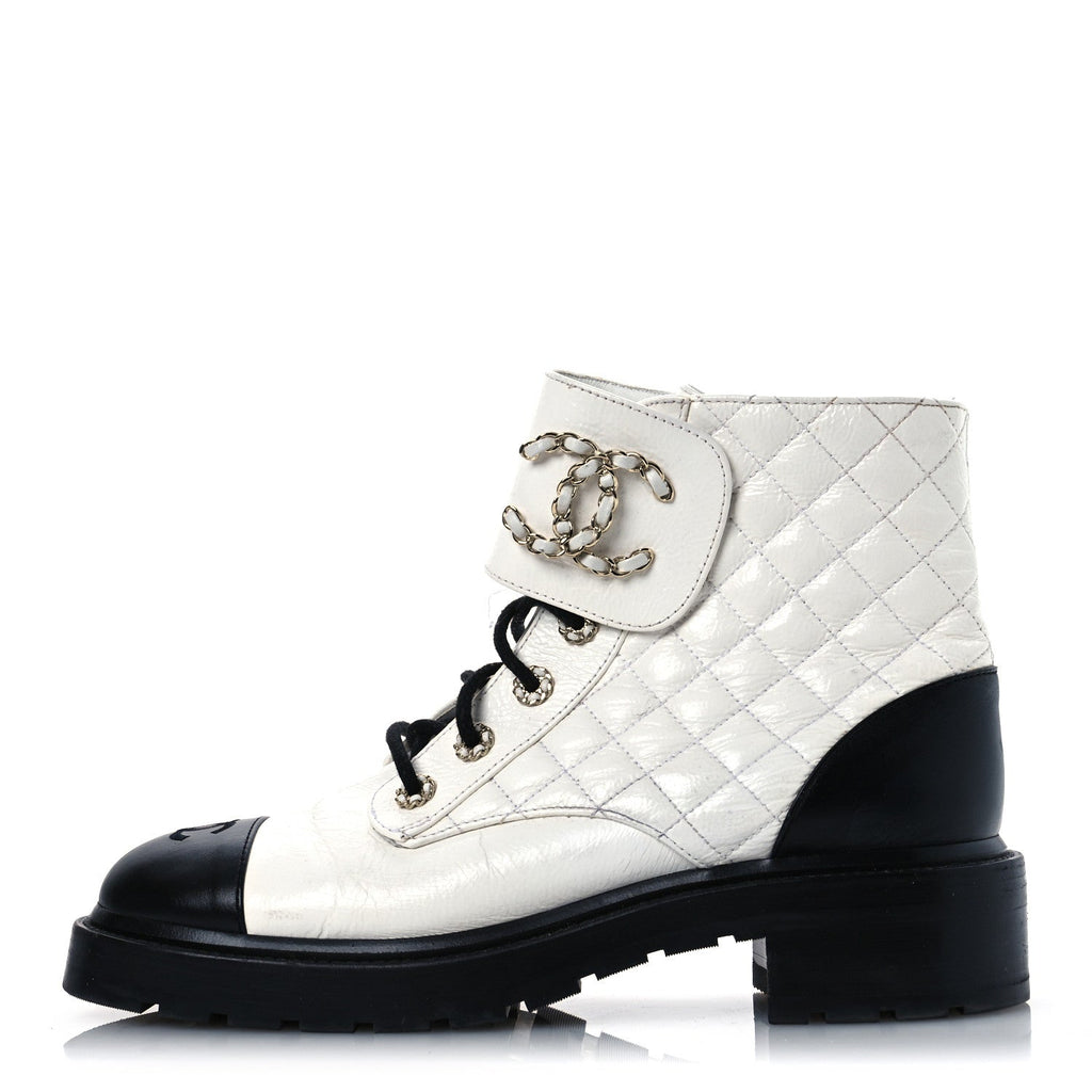 Chanel Shiny Goatskin Calfskin Quilted Lace Up Combat Boots 41.5 White Black