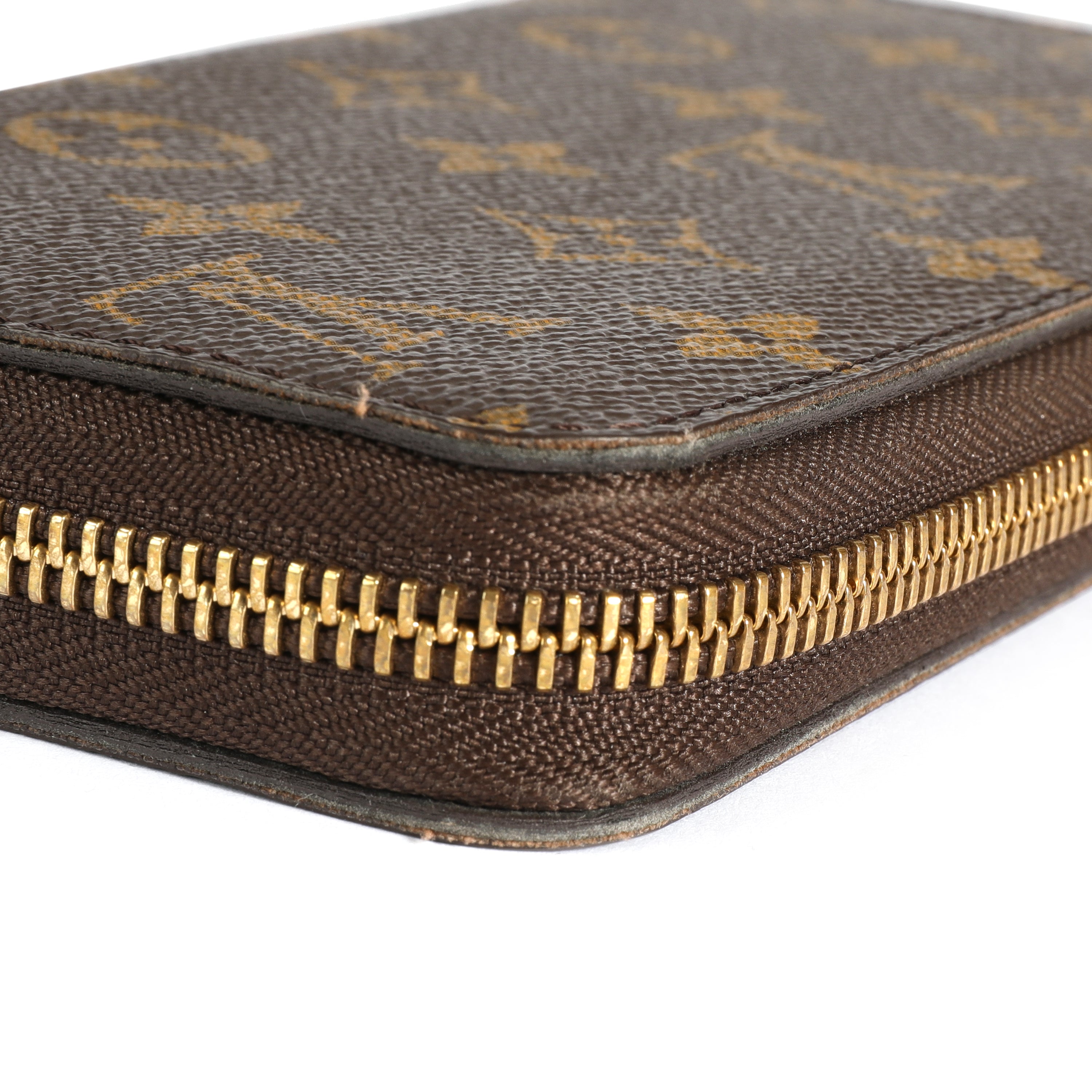 Louis Vuitton Louis Vuitton Monogram Canvas Zippy Wallet