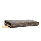 Louis Vuitton Louis Vuitton Monogram Canvas Zippy Wallet