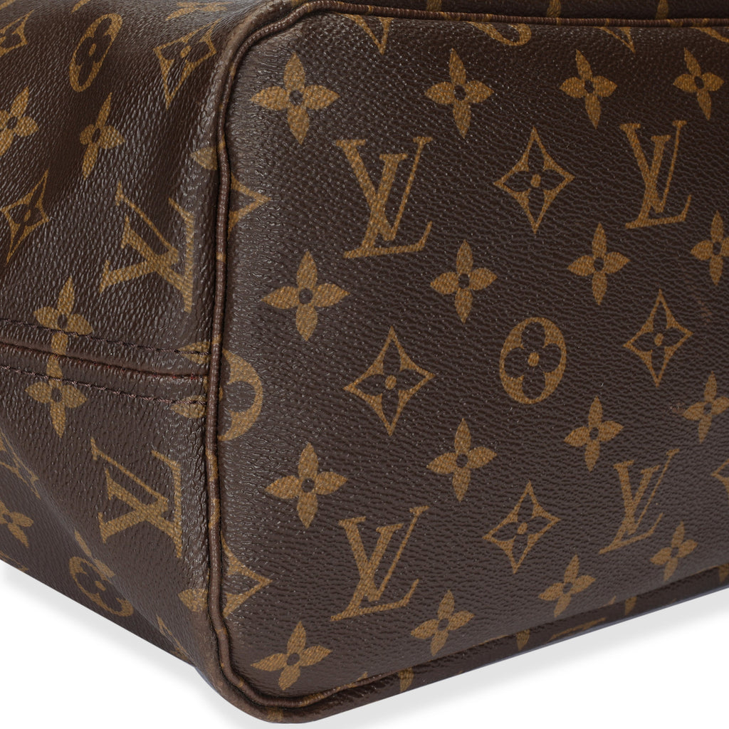 Louis Vuitton Louis Vuitton Monogram Canvas Neverfull MM