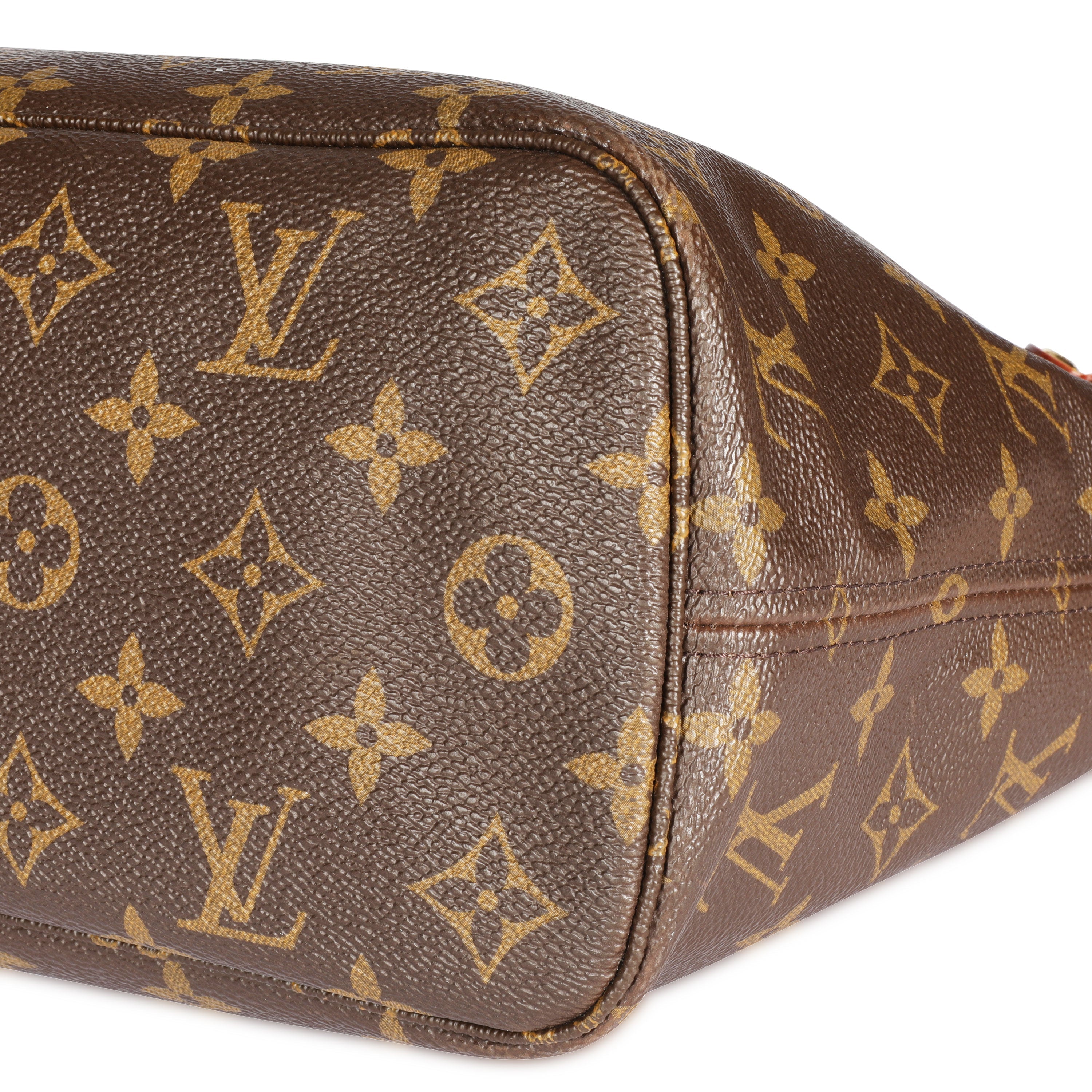 Louis Vuitton Louis Vuitton Brown Monogram Canvas Neverfull PM