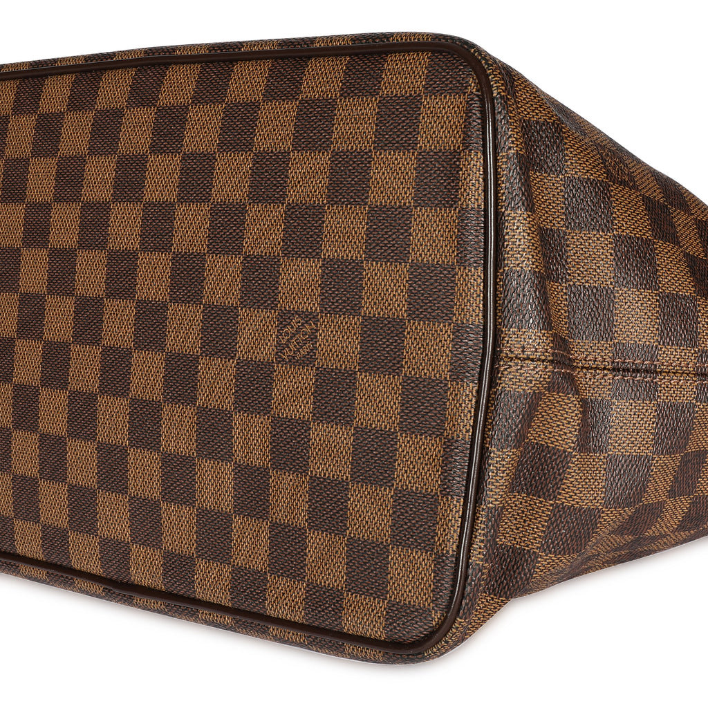 Louis Vuitton Louis Vuitton Damier Ebene Saleya MM