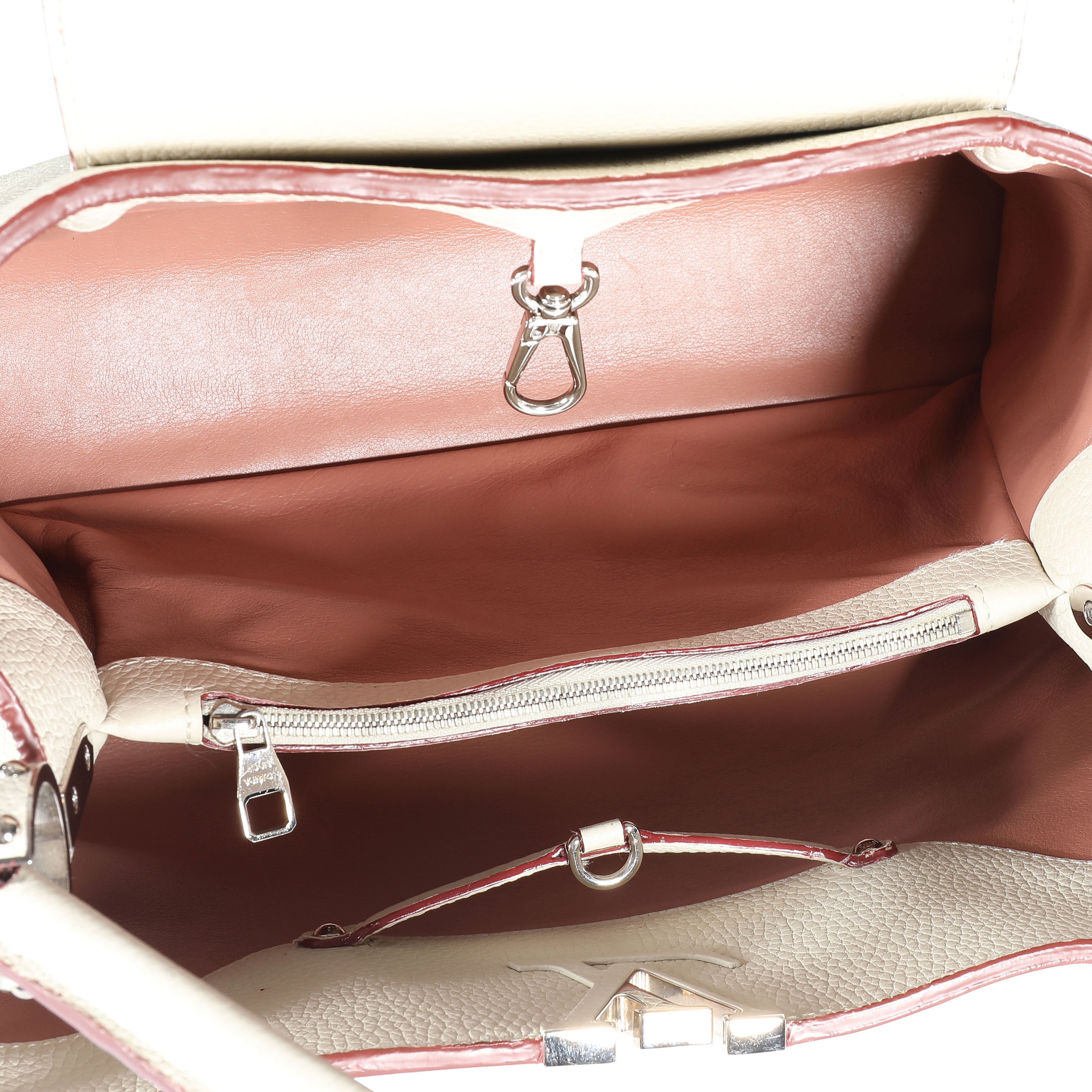 Louis Vuitton Louis Vuitton White Taurillon Leather Capucines MM