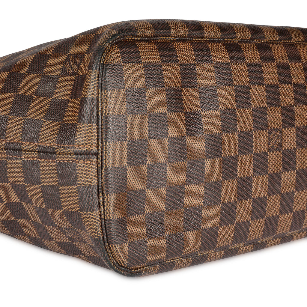 Louis Vuitton Louis Vuitton Damier Ebene Neverfull MM