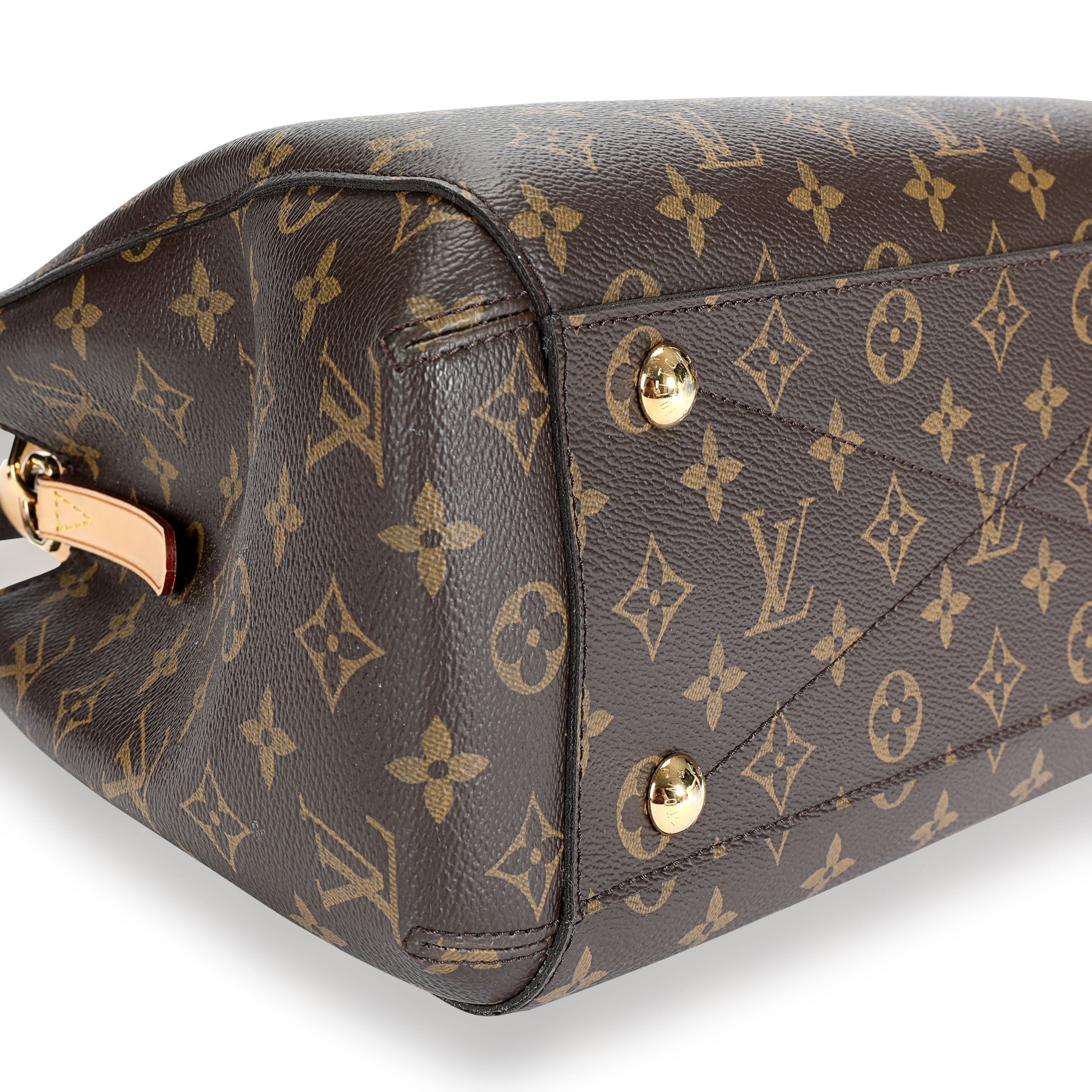Louis Vuitton Louis Vuitton Monogram Canvas Montaigne MM
