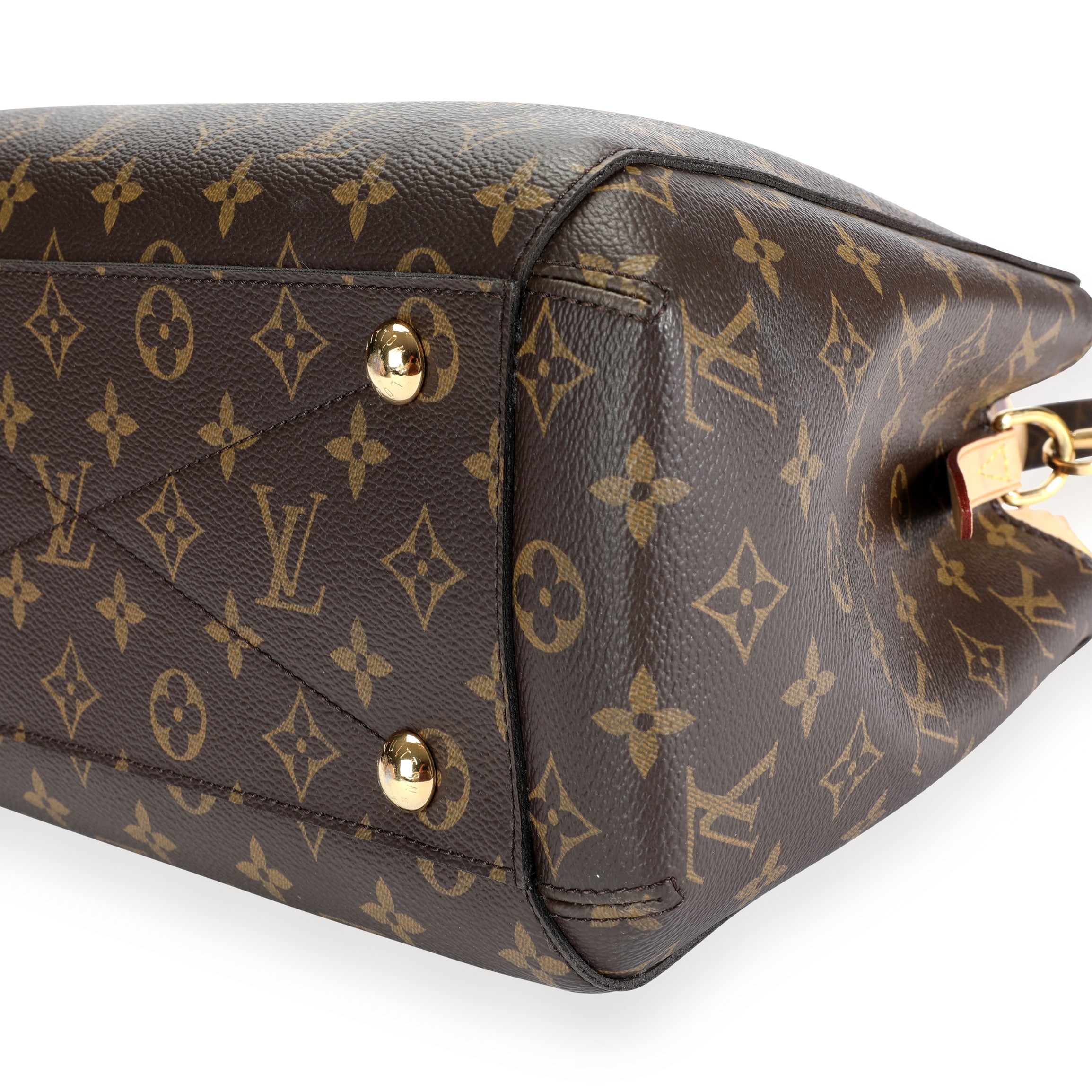 Louis Vuitton Louis Vuitton Monogram Canvas Montaigne MM