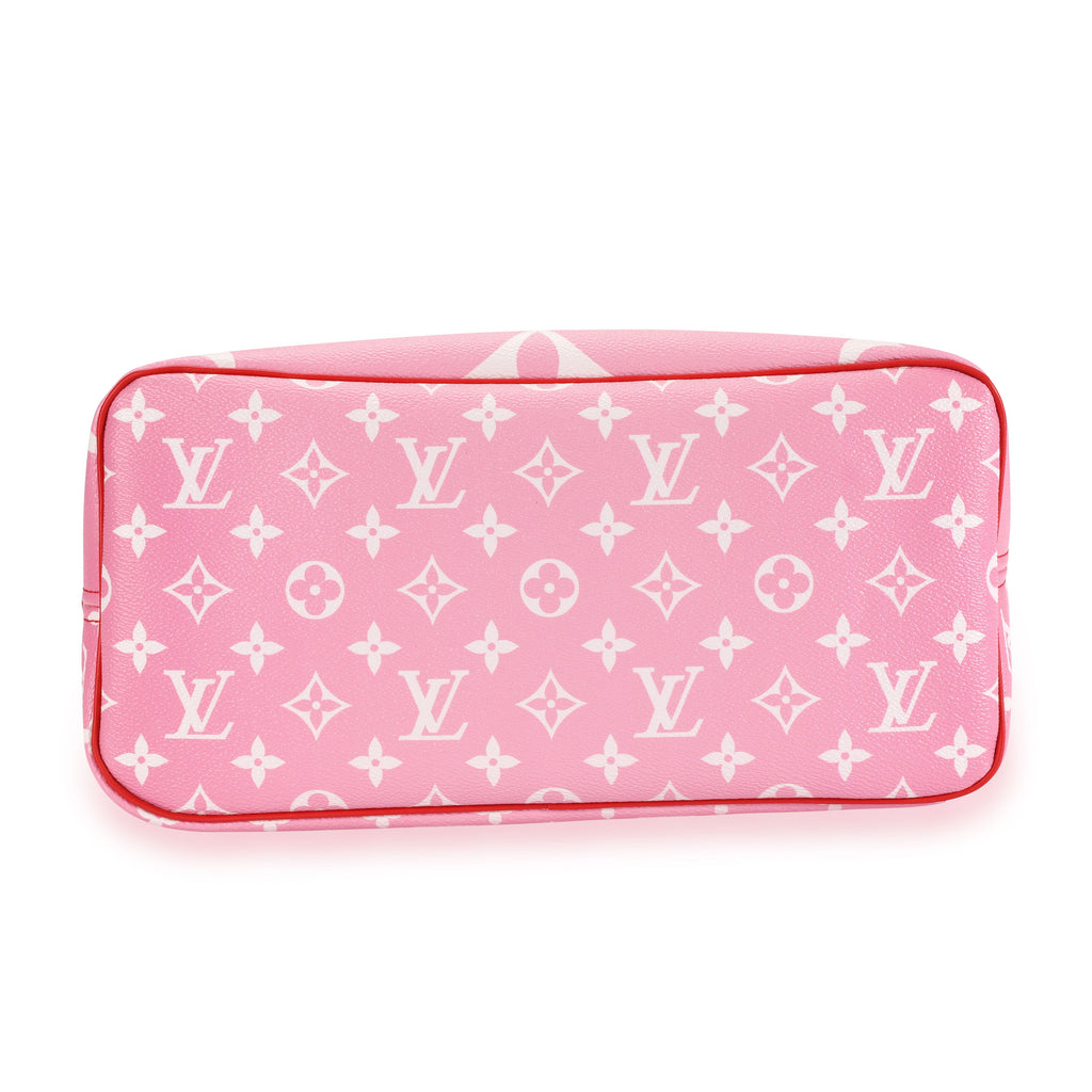 Louis Vuitton Louis Vuitton Rouge LV Escale Neverfull MM