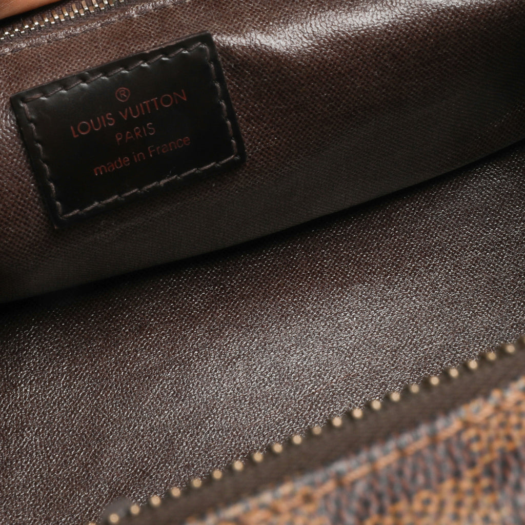 Louis Vuitton Louis Vuitton Damier Ebene Dopp Kit Toilet Pouch