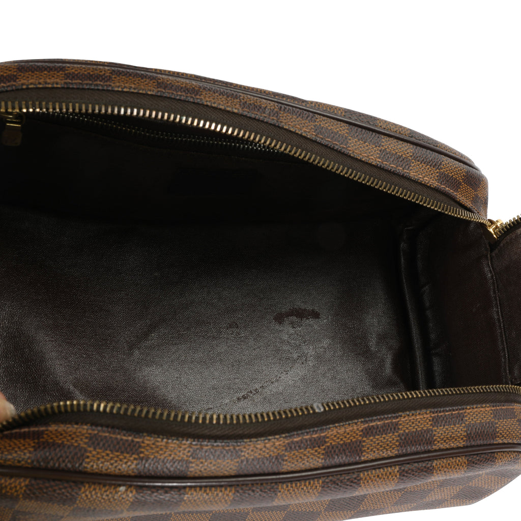 Louis Vuitton Louis Vuitton Damier Ebene Dopp Kit Toilet Pouch