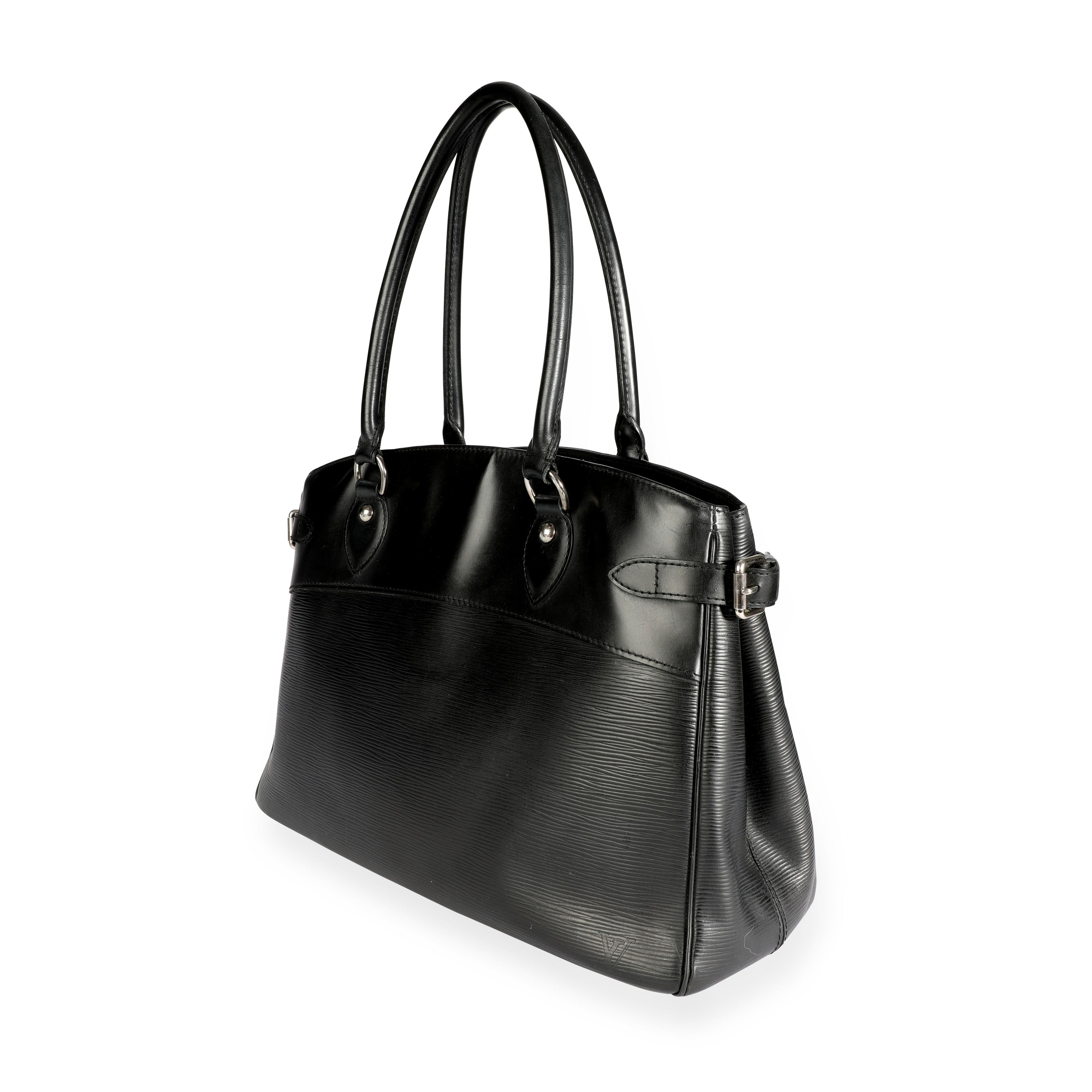 Louis Vuitton Louis Vuitton Epi Leather Passy GM