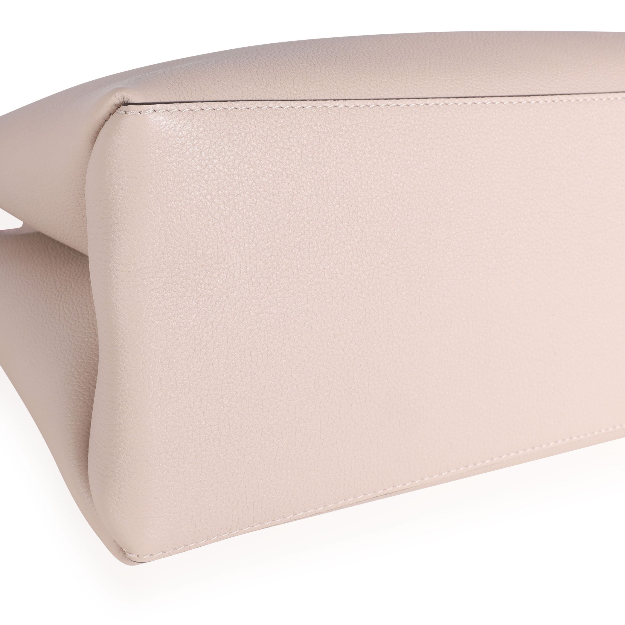 Louis Vuitton Louis Vuitton Greige Calfskin Lockme Shopper