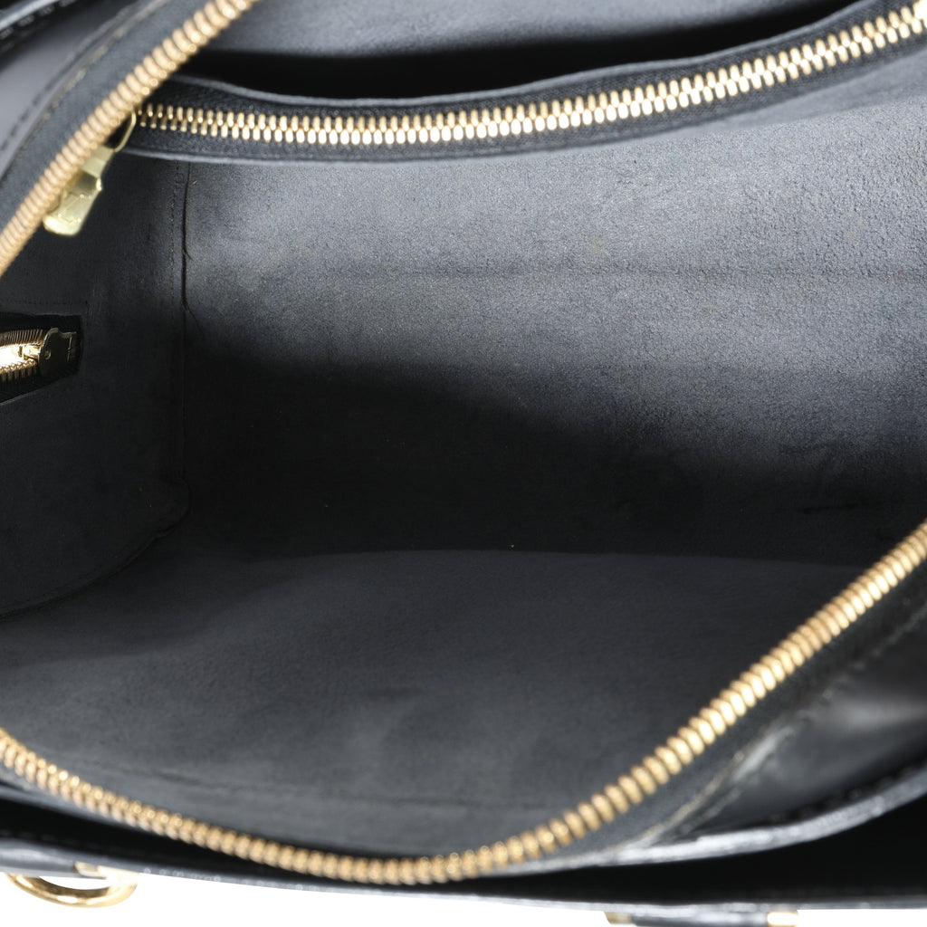 Louis Vuitton Louis Vuitton Black Epi Leather Pont Neuf PM