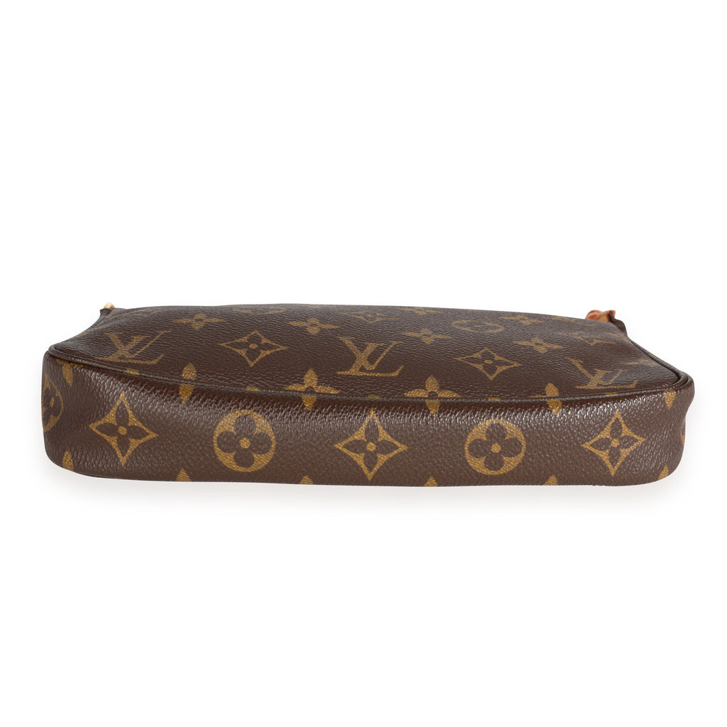 Louis Vuitton Louis Vuitton Monogram Canvas Pochette Accessoires