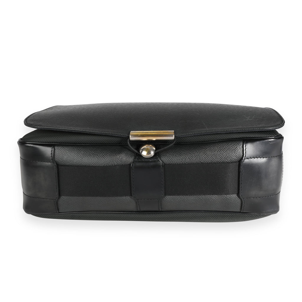 Louis Vuitton Louis Vuitton Ardoise Taiga Leather Viktor Messenger Bag