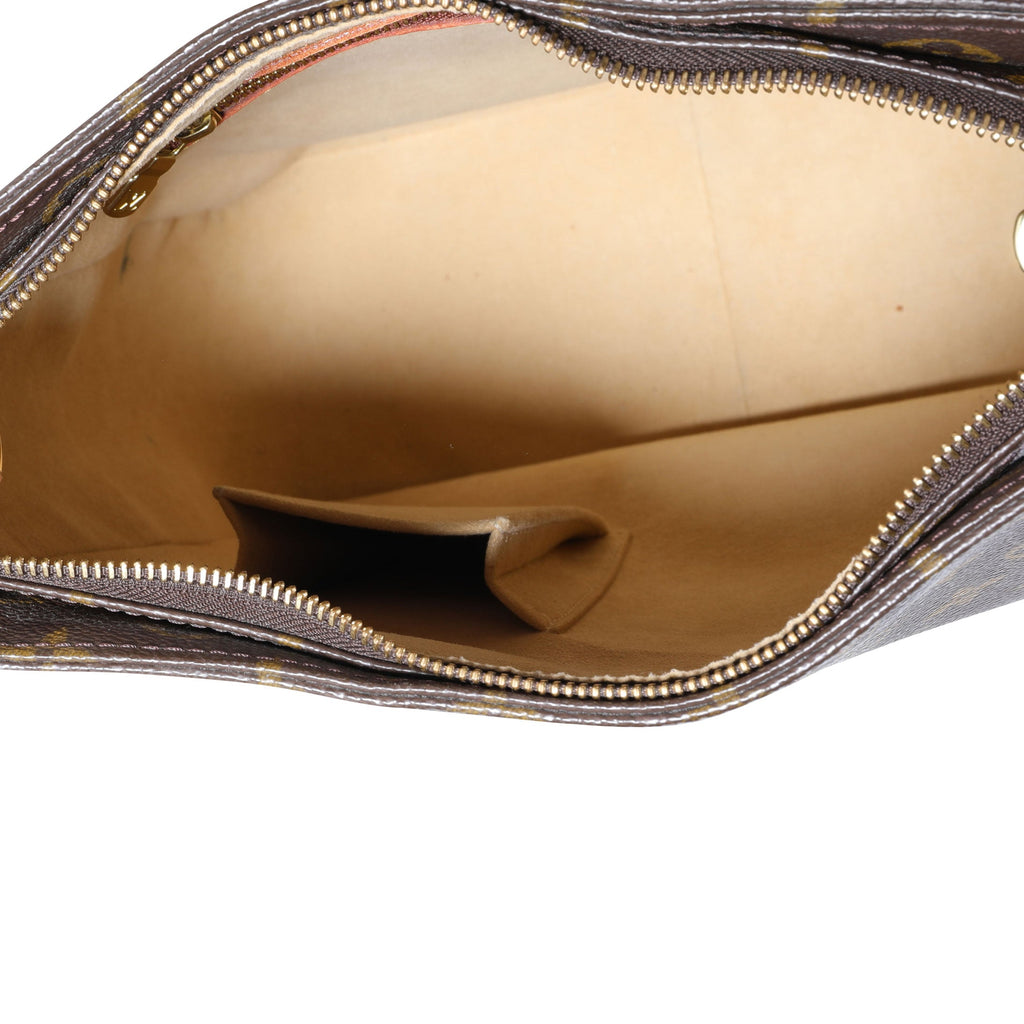 Louis Vuitton Louis Vuitton Monogram Canvas Looping GM