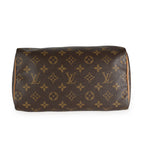Louis Vuitton Louis Vuitton Monogram Canvas Speedy 25