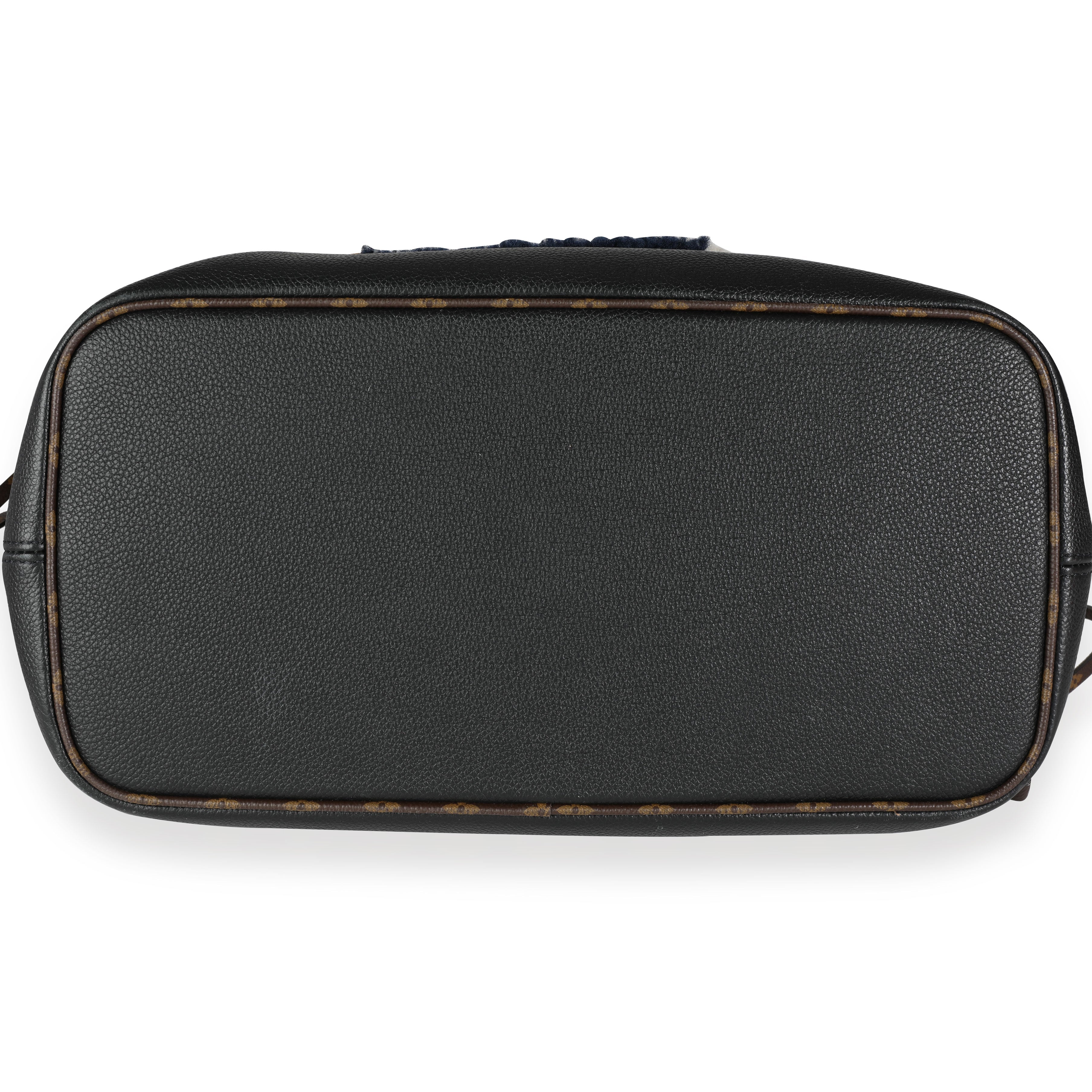 Louis Vuitton Louis Vuitton Monogram Teddy Neverfull MM