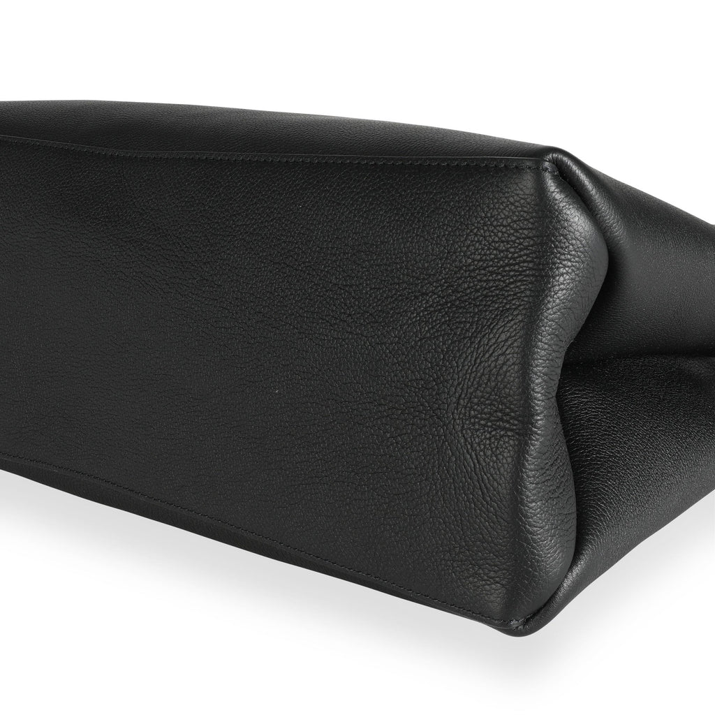 Louis Vuitton Louis Vuitton Black Calfskin Lockme Shopper