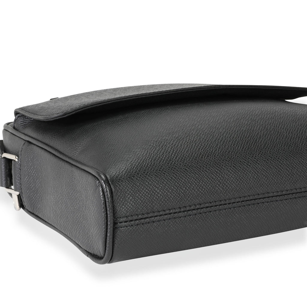 Louis Vuitton Louis Vuitton Black Taiga Leather Alex Messenger PM