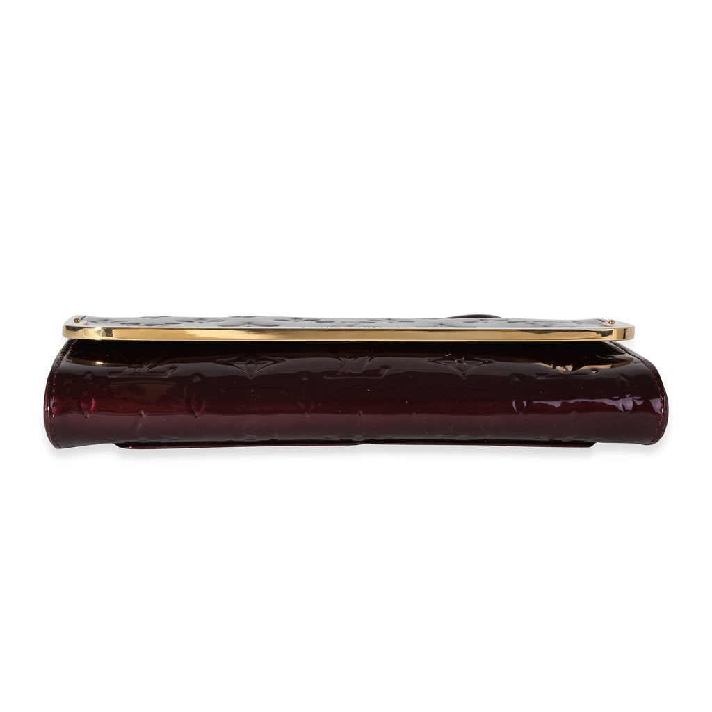 Louis Vuitton Louis Vuitton Amarante Monogram Vernis Rossmore MM Clutch