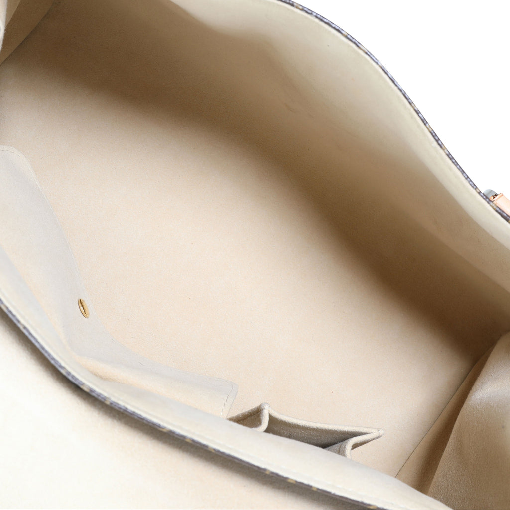 Louis Vuitton Louis Vuitton Monogram Canvas Beverly GM