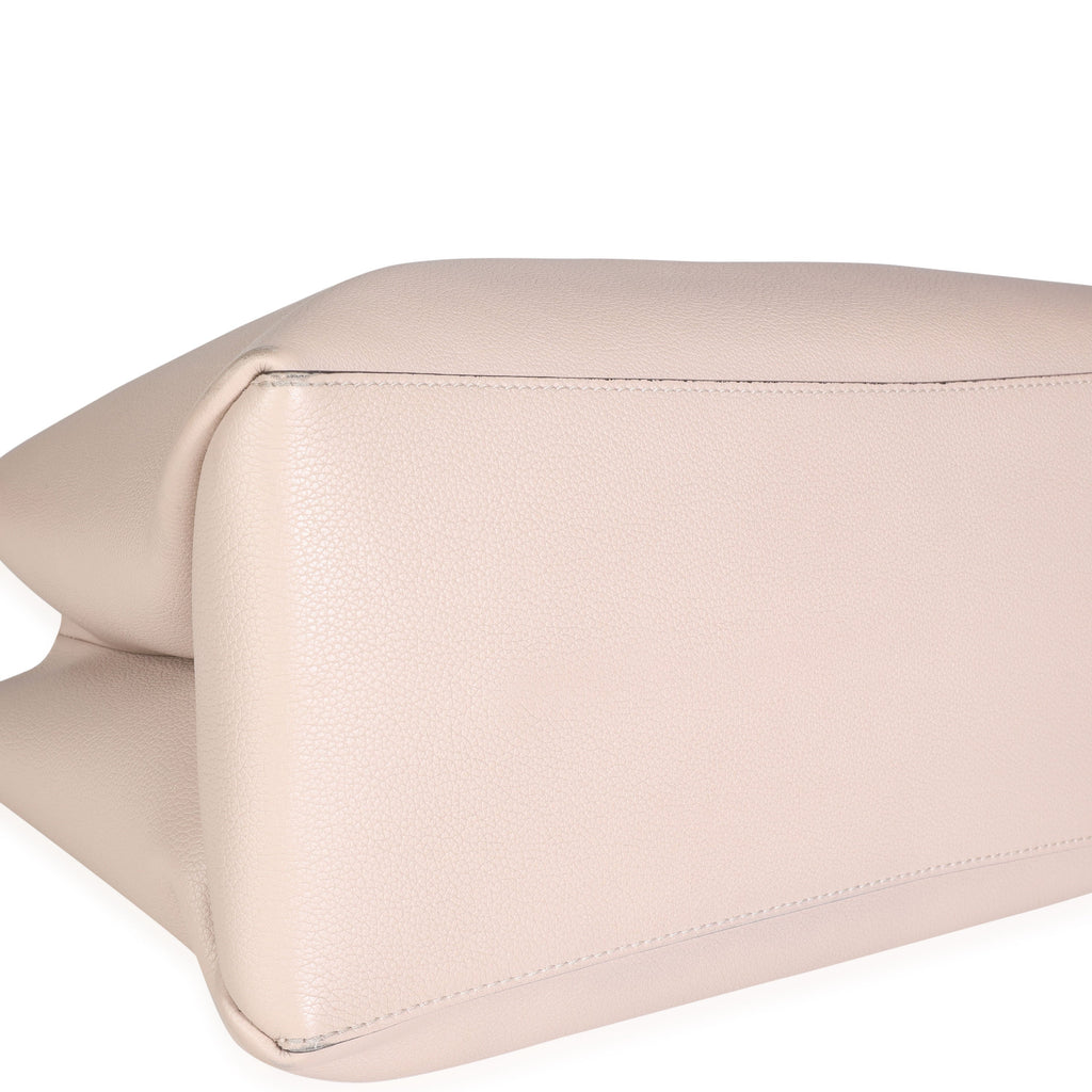 Louis Vuitton Greige Grained Calf Leather Lockme Shopper