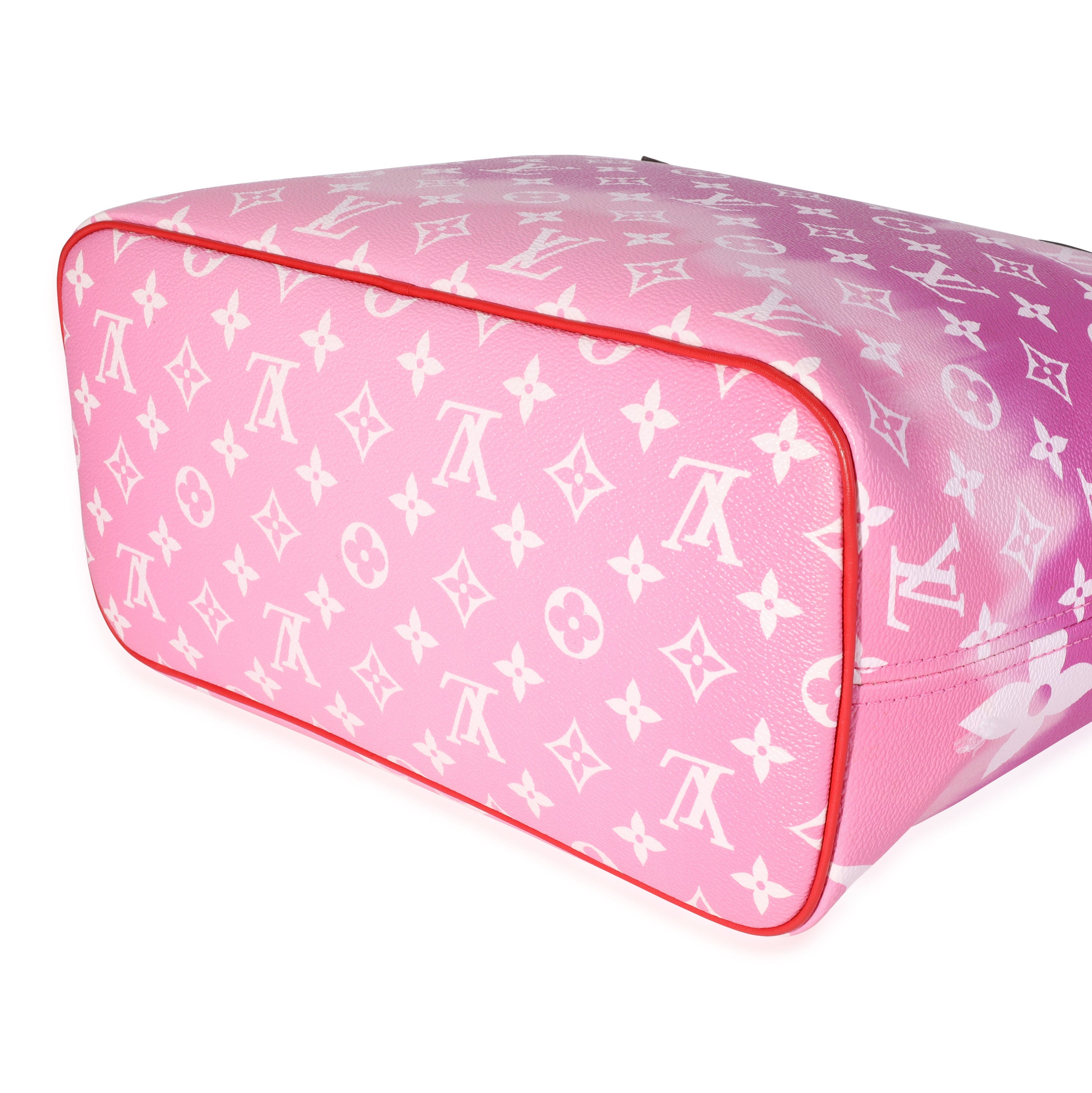 Louis Vuitton Louis Vuitton Rouge LV Escale Neverfull MM