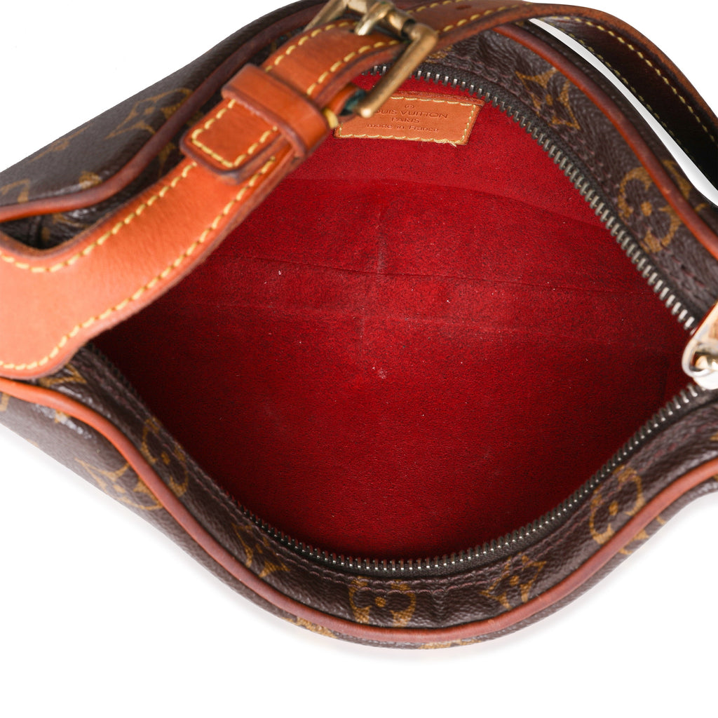 Louis Vuitton Louis Vuitton Monogram Canvas Croissant PM