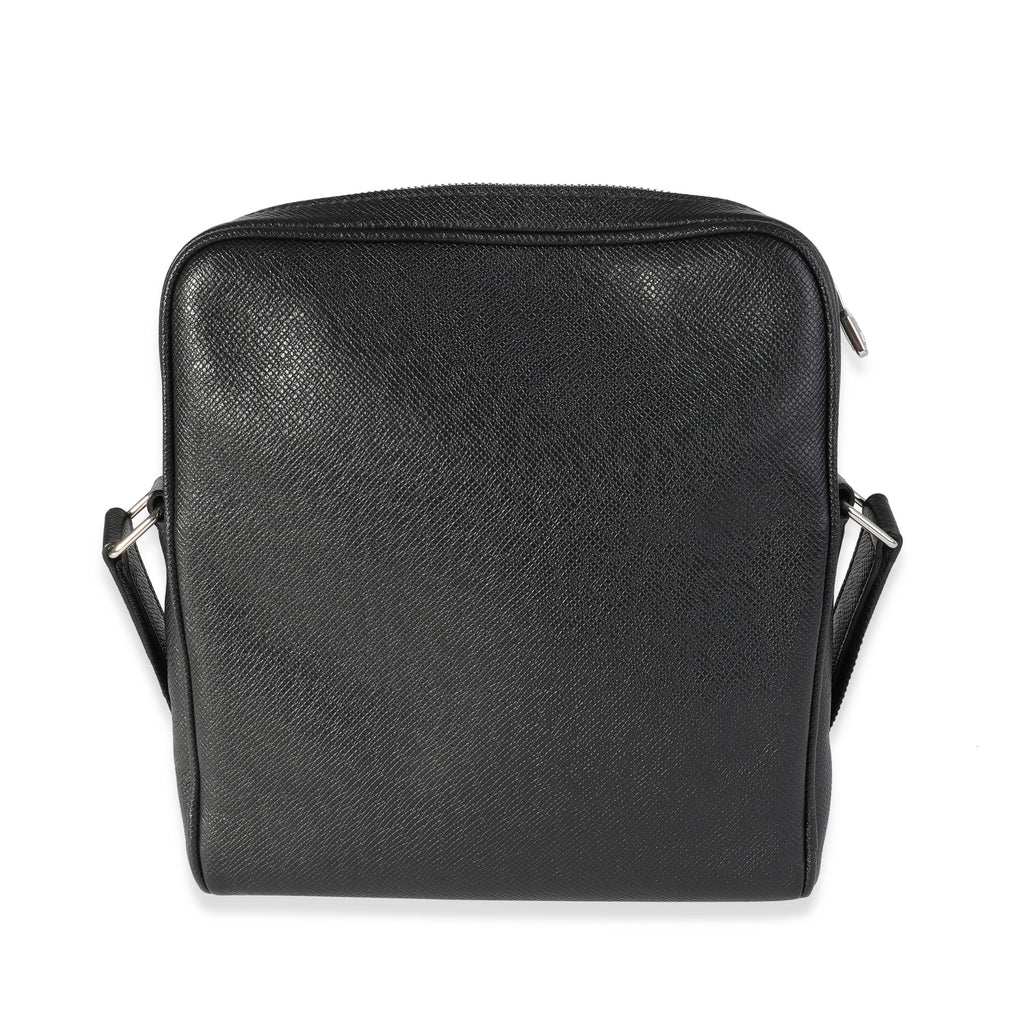 Louis Vuitton Louis Vuitton Black Taiga Leather Alex Messenger BB