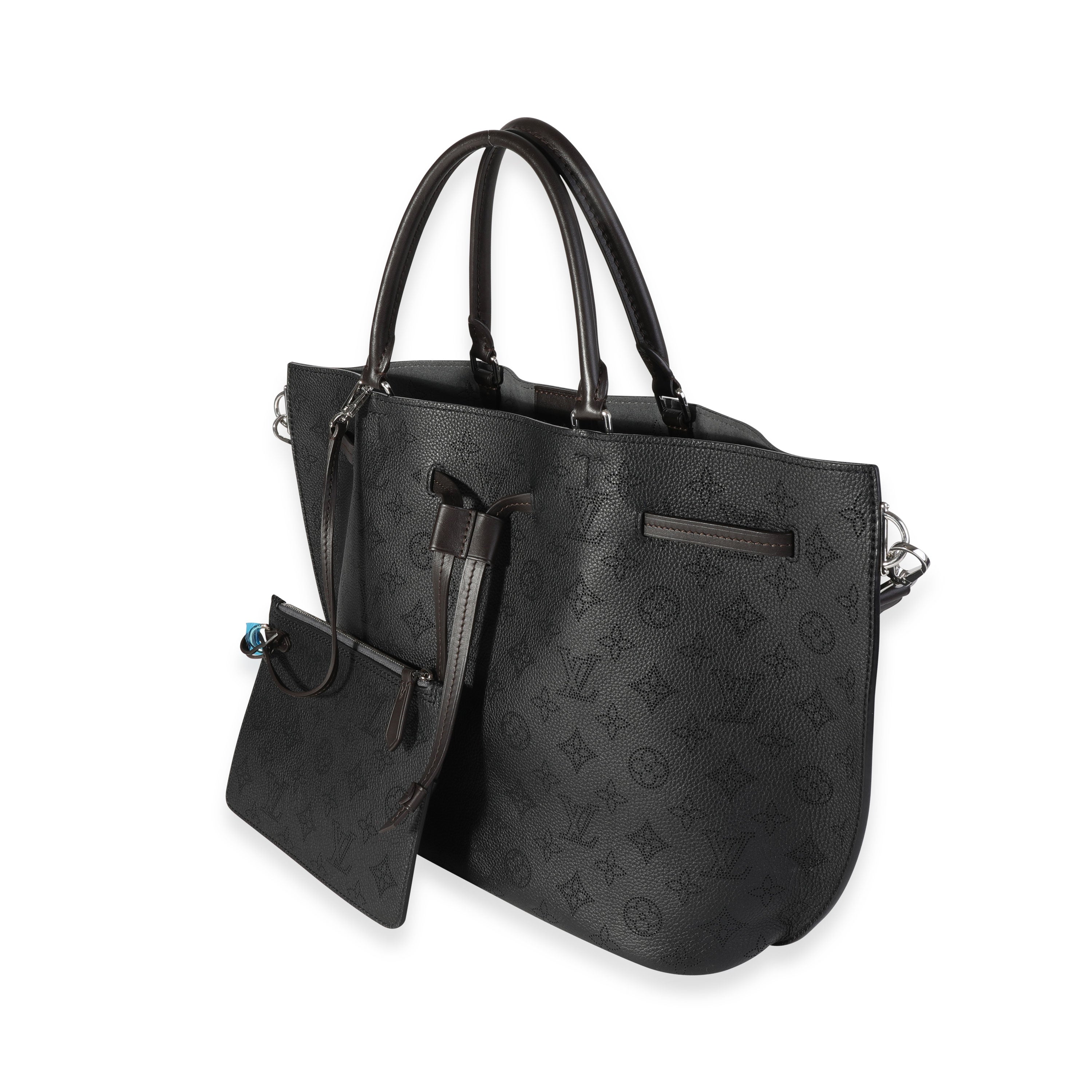 Louis Vuitton Louis Vuitton Black Mahina Leather Girolata Bag