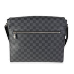 Louis Vuitton Louis Vuitton Damier Graphite District Messenger MM