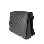 Louis Vuitton Louis Vuitton Damier Graphite District Messenger MM