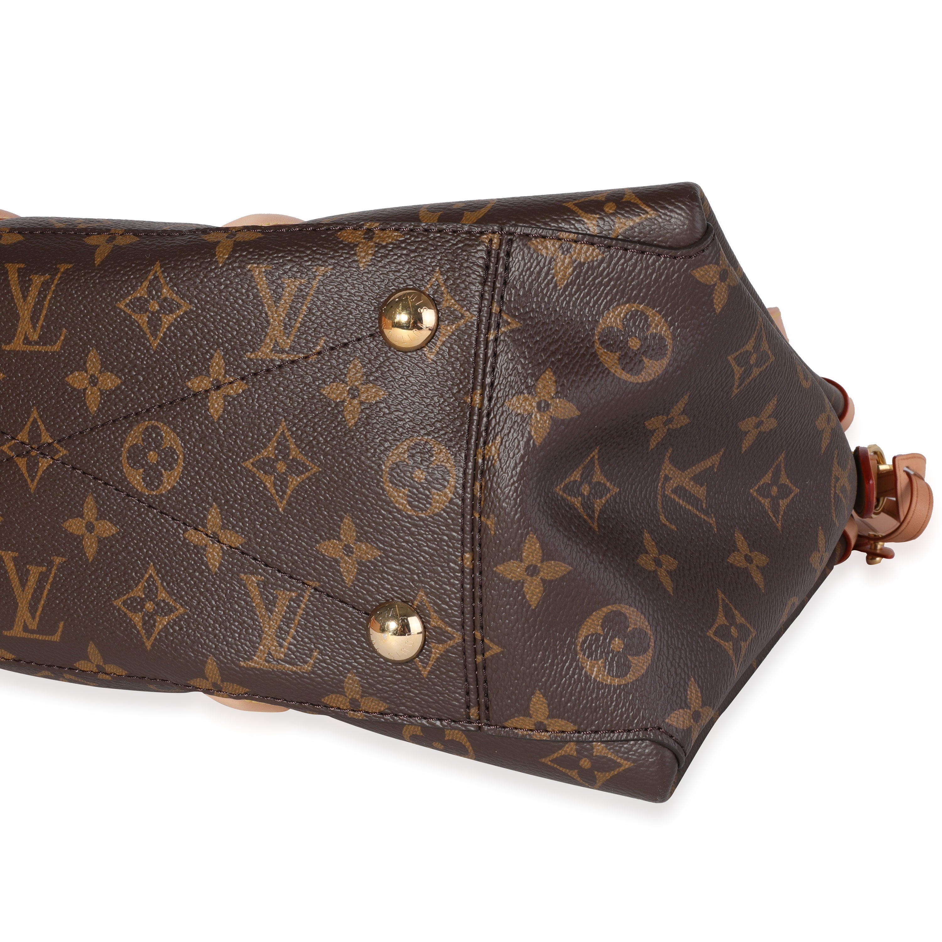 Louis Vuitton Louis Vuitton Monogram Canvas Soufflot MM