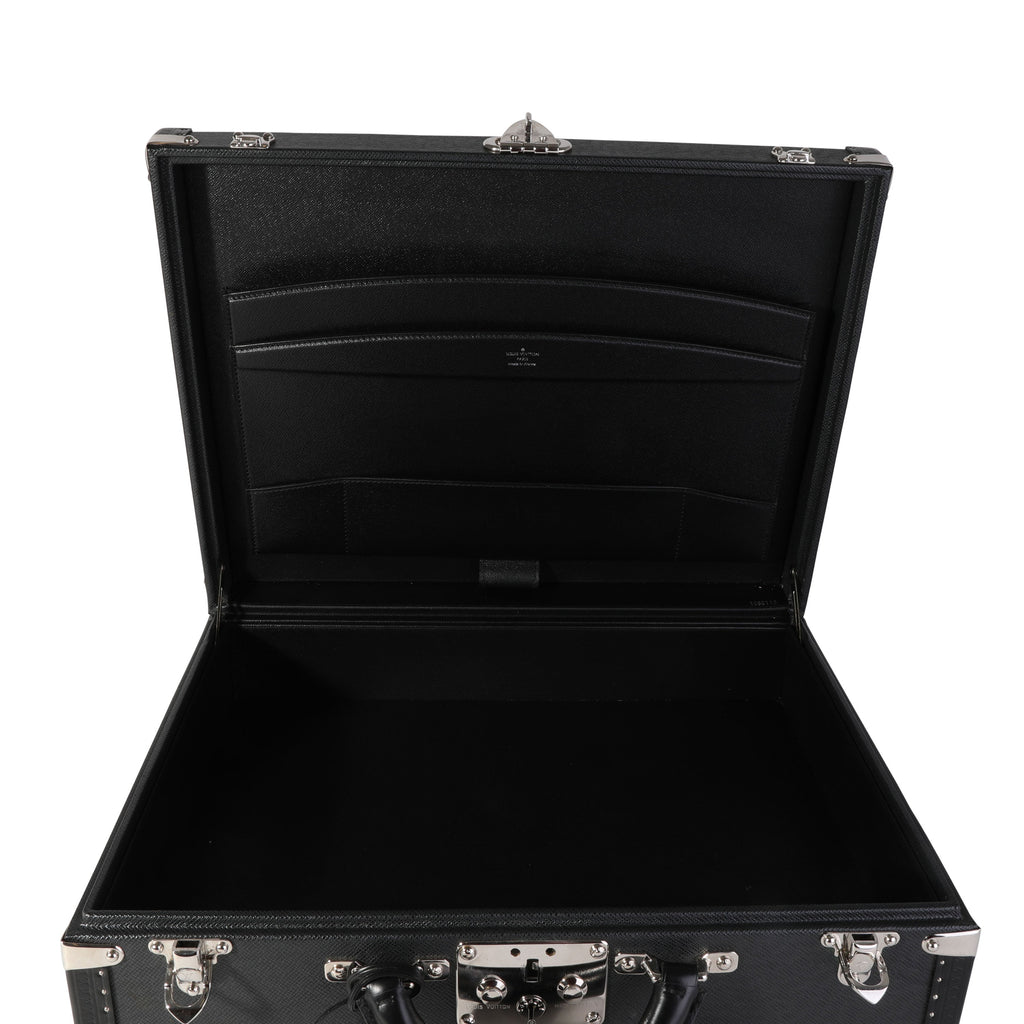 Louis Vuitton Louis Vuitton Black Taiga Leather President Briefcase
