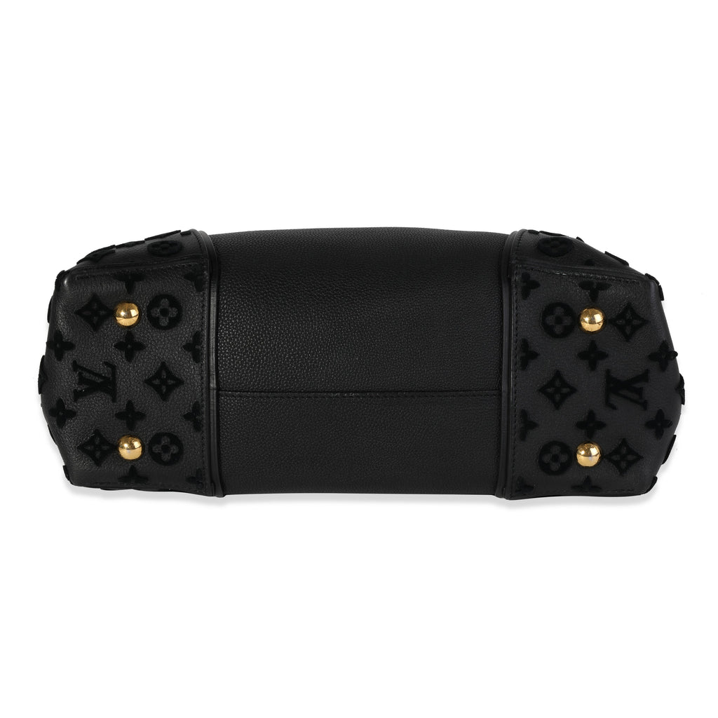 Louis Vuitton Louis Vuitton Black Veau Cachemire Calfskin W Tote