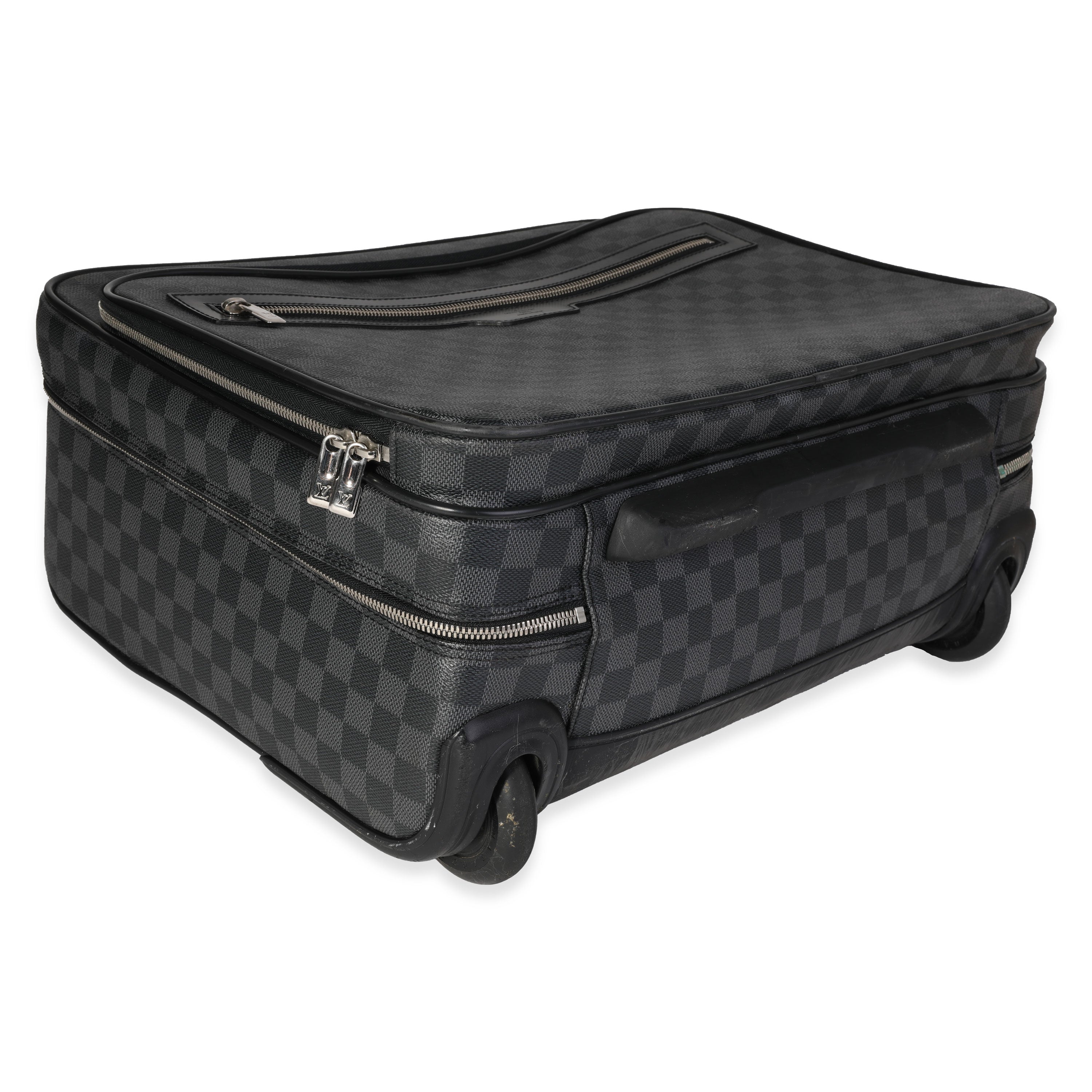 Louis Vuitton Louis Vuitton Damier Graphite Pilot Case