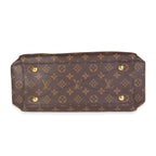 Louis Vuitton Louis Vuitton Monogram Canvas Montaigne MM