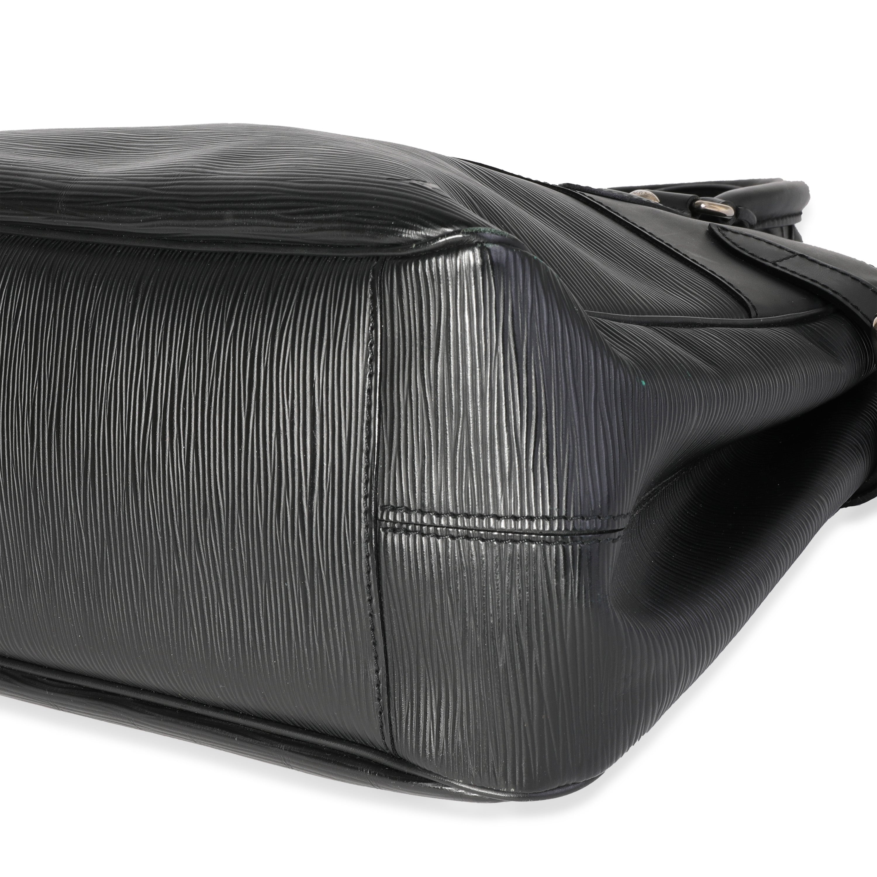 Louis Vuitton Louis Vuitton Black Epi Leather Passy PM