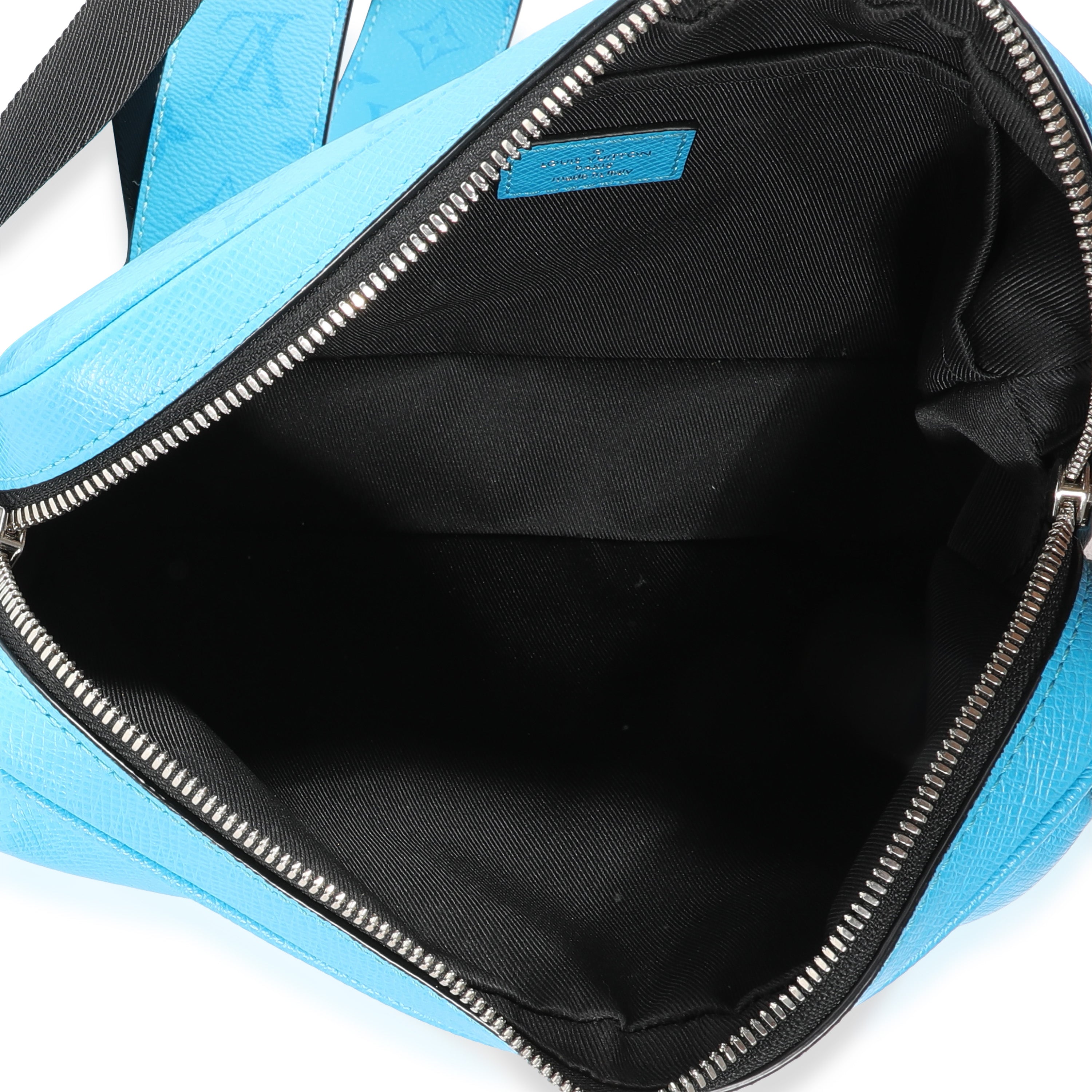 Louis Vuitton Louis Vuitton Light Blue Taiga & Monogram Canvas Outdoor Messenger