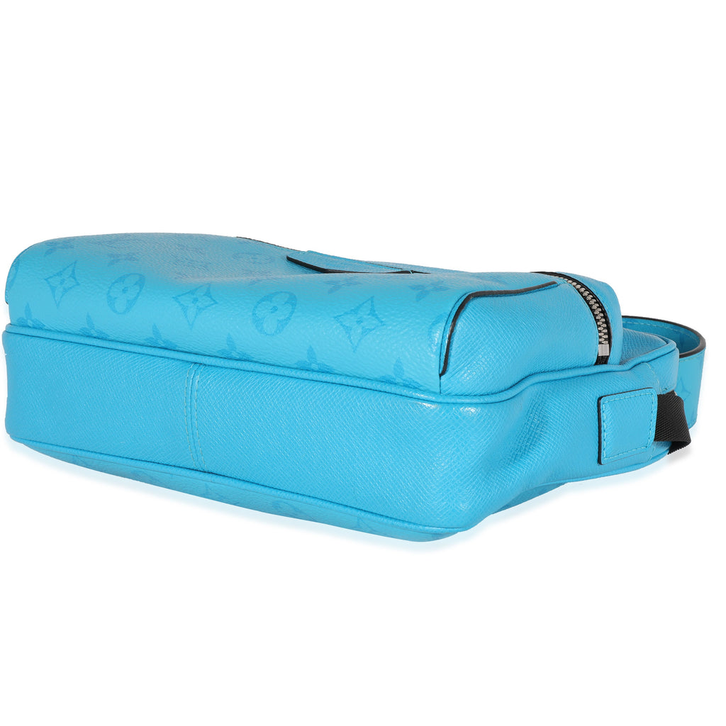Louis Vuitton Louis Vuitton Light Blue Taiga & Monogram Canvas Outdoor Messenger
