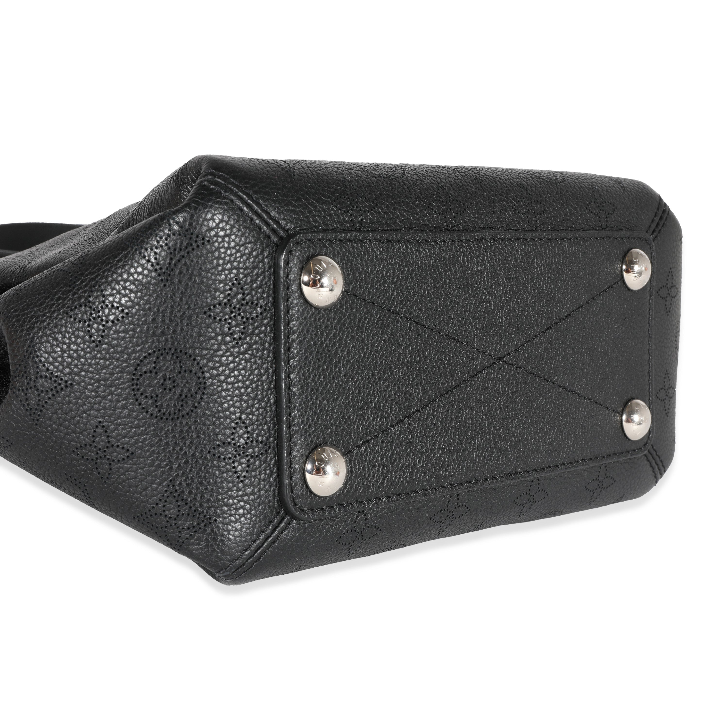 Louis Vuitton Louis Vuitton Black Mahina Leather Babylone Chain BB