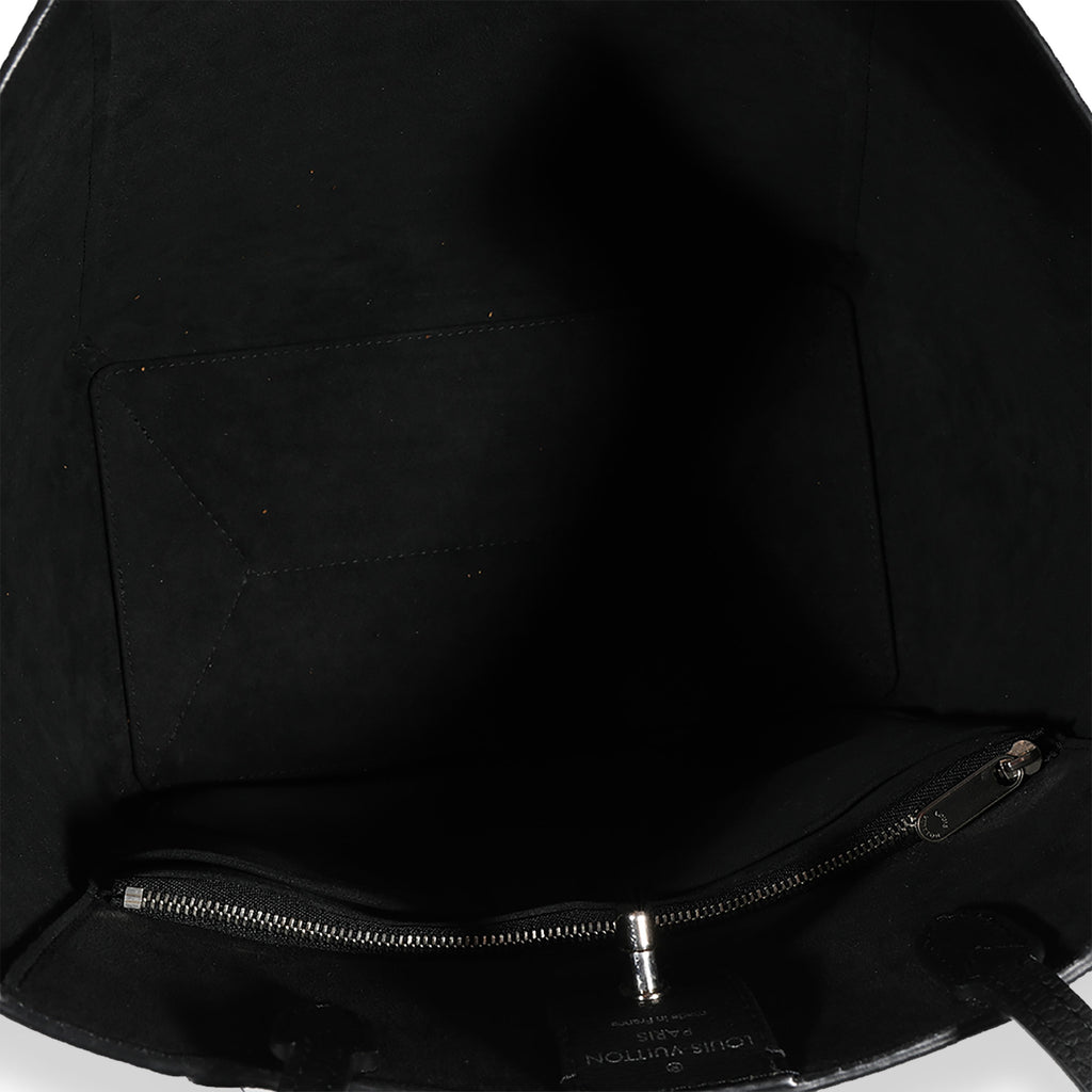 Louis Vuitton Louis Vuitton Black Grained Calfskin Lockme Cabas Tote