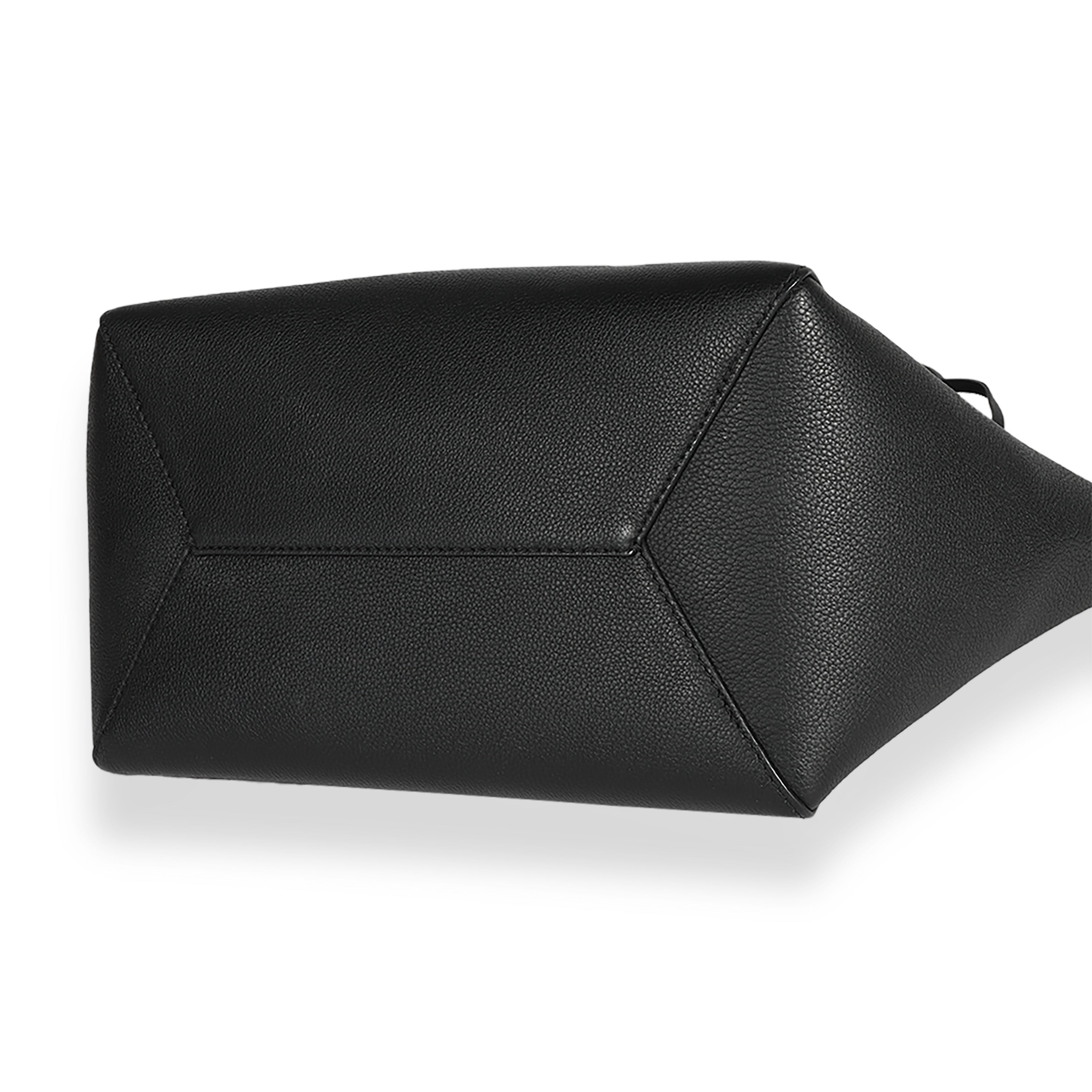 Louis Vuitton Louis Vuitton Black Grained Calfskin Lockme Cabas Tote