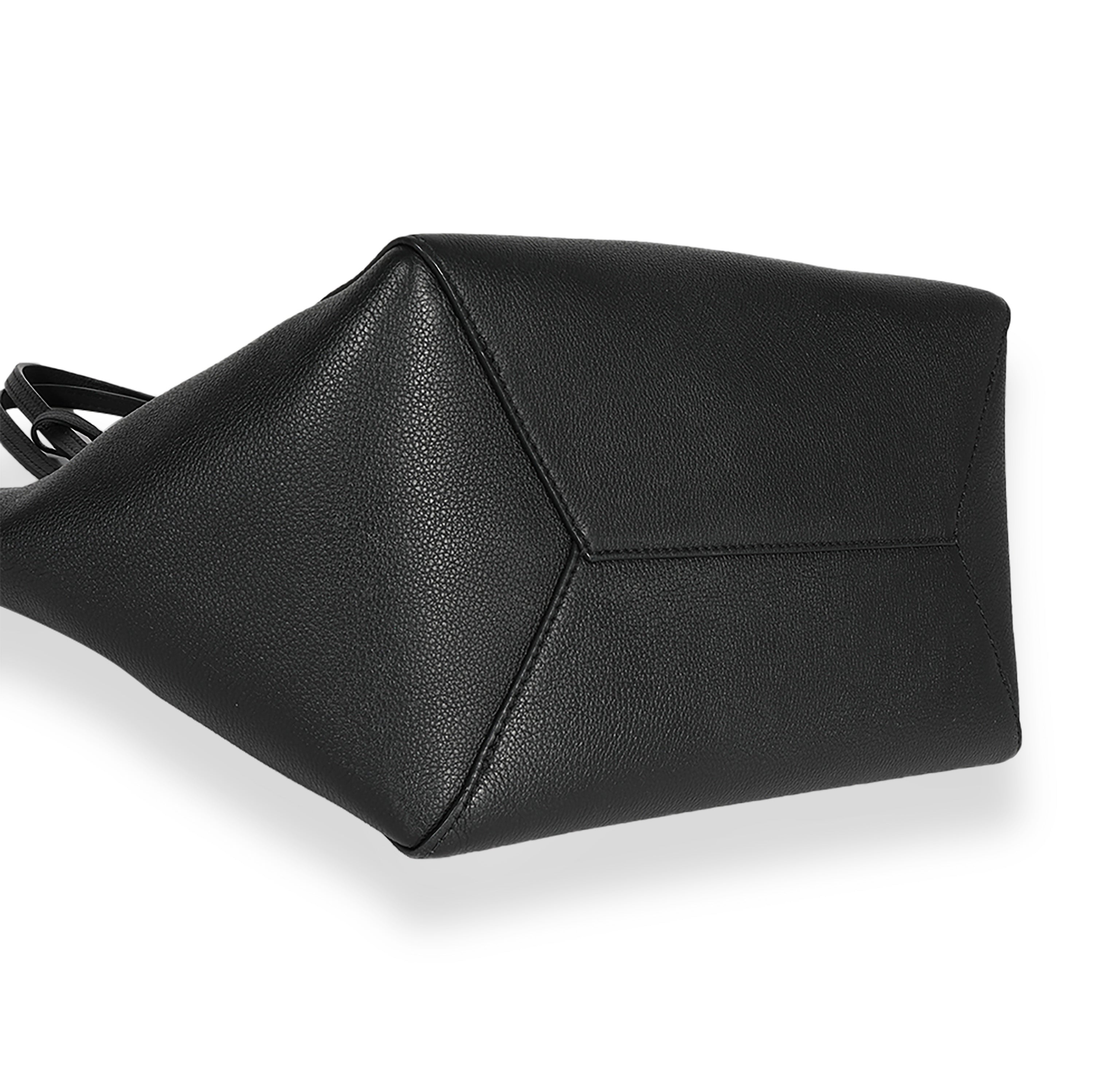 Louis Vuitton Louis Vuitton Black Grained Calfskin Lockme Cabas Tote