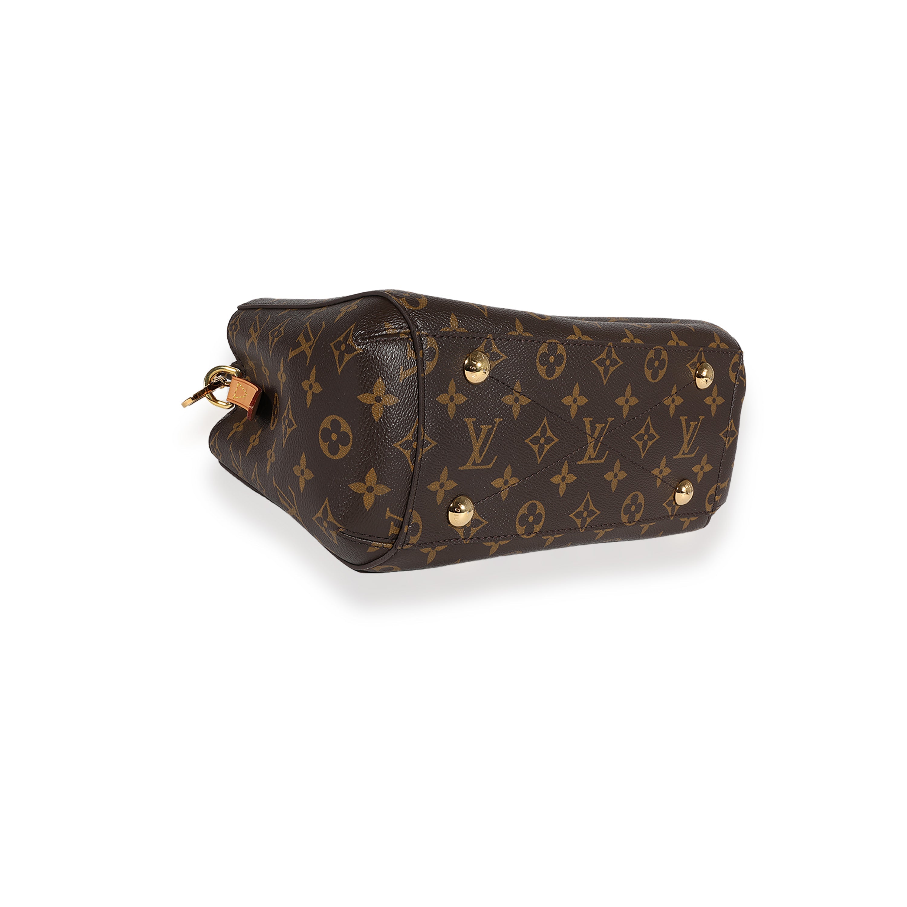 Louis Vuitton Louis Vuitton Monogram Canvas Montaigne BB