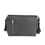 Louis Vuitton Louis Vuitton Black Damier Infini Discovery Messenger