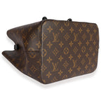 Louis Vuitton Louis Vuitton Monogram Canvas & Black Leather NéoNoé MM